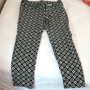 Black and White cropped pants